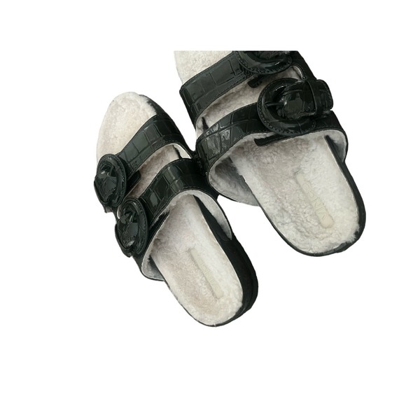 NWOT Vince Shearling Lined Croc-embossed Leather Sandals - Size 7 - Olive - Picture 4 of 5